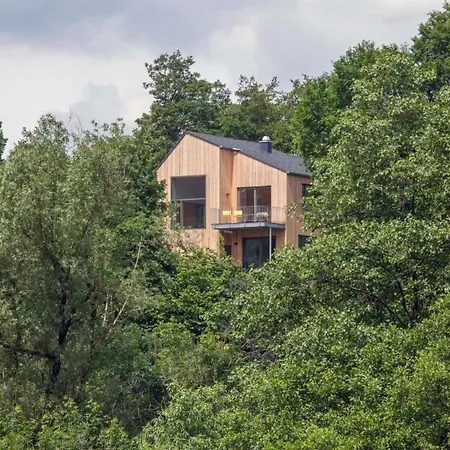 Moderner Holzhausneubau In Der Eifel By Interhome * Schutz