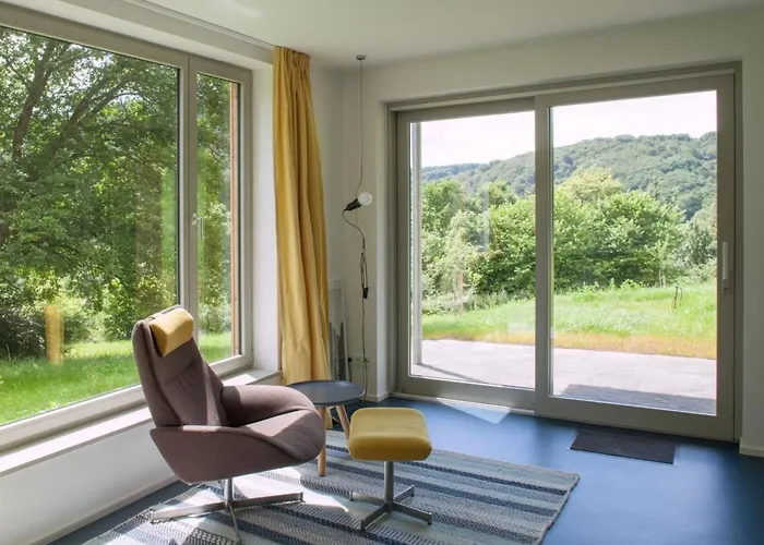 Dom wakacyjny Moderner Holzhausneubau In Der Eifel By Interhome