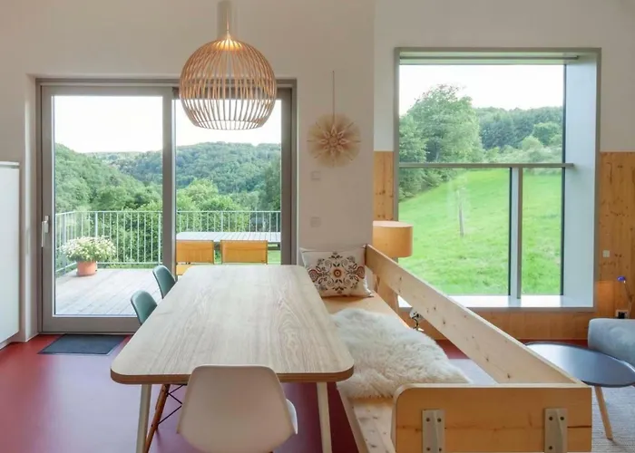 Moderner Holzhausneubau In Der Eifel By Interhome * Schutz