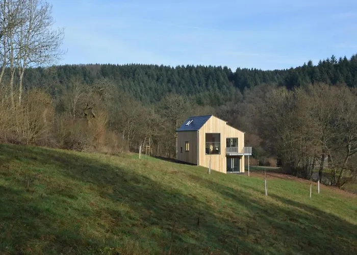 בית נופש Moderner Holzhausneubau In Der Eifel By Interhome