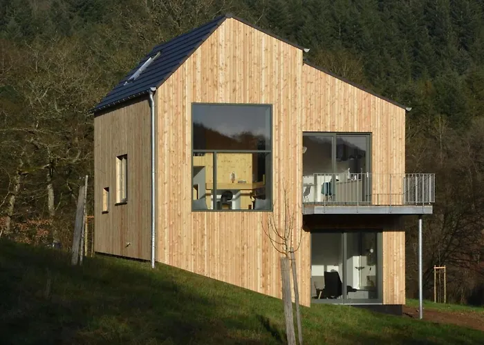 Moderner Holzhausneubau In Der Eifel By Interhome * Schutz