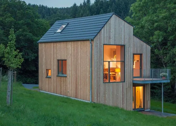 Moderner Holzhausneubau In Der Eifel By Interhome Dom wakacyjny *